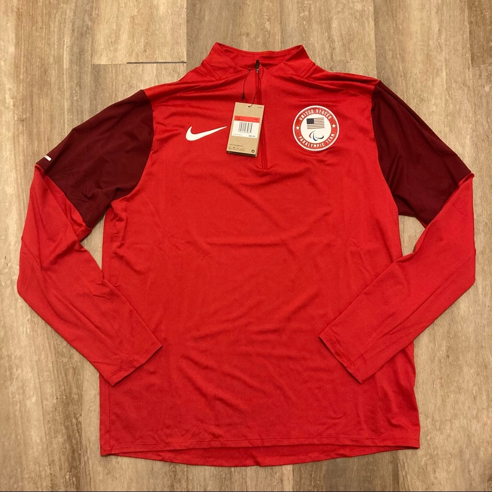 Nike Team USA Paralympic Men’s Large Element Red Running Pullover 1/4 Zip